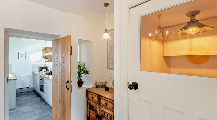 Photo of 2 Bed in Grange-over-sands