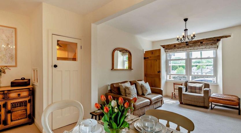 Photo of 2 Bed in Grange over Sands