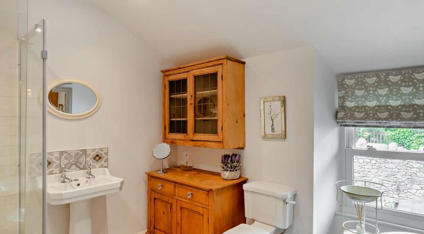 Photo of 2 Bed in Grange over Sands