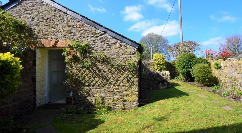 Photo of 2 Bed in Churston Ferrers