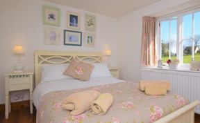 Photo of in Churston Ferrers (74200)