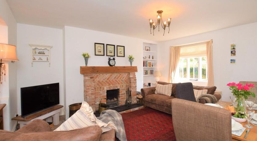 Photo of 2 Bed in Churston Ferrers