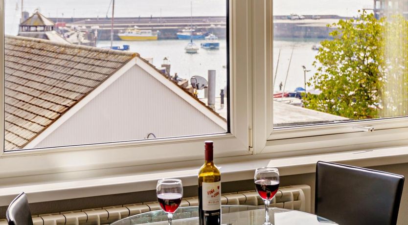 Photo of 2 Bed in Saundersfoot