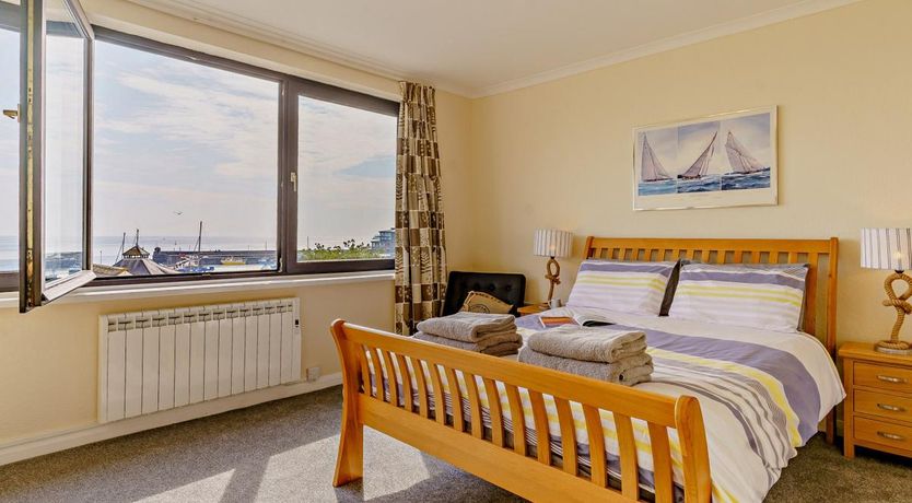 Photo of 2 Bed in Saundersfoot