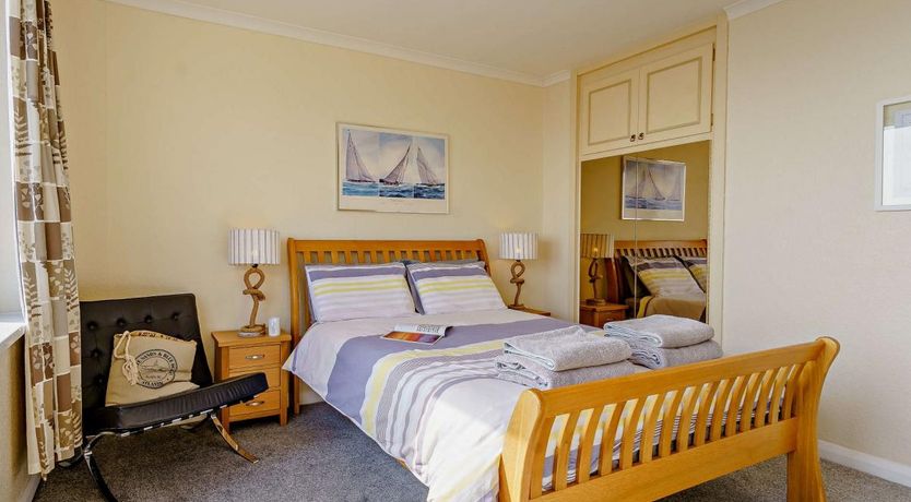 Photo of 2 Bed in Saundersfoot