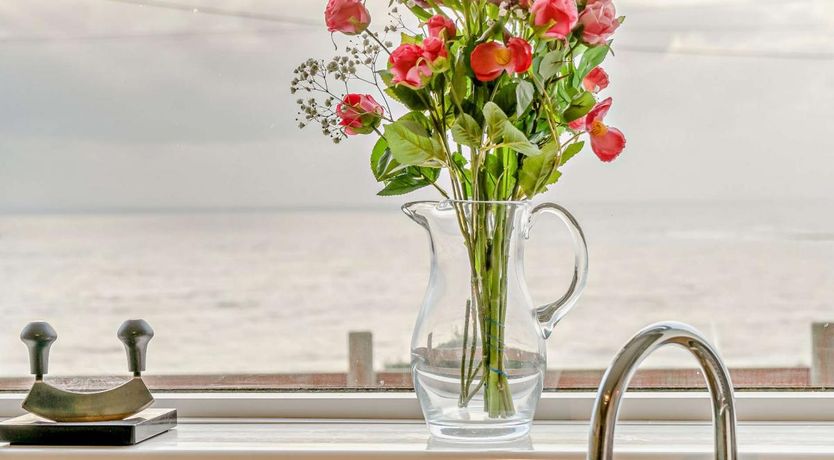 Photo of 4 Bed in Ogmore-by-Sea