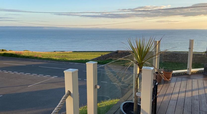 Photo of 4 Bed in Ogmore-by-Sea