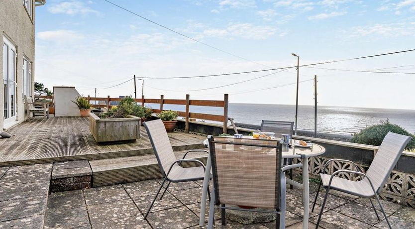 Photo of in Ogmore-by-Sea (74236)