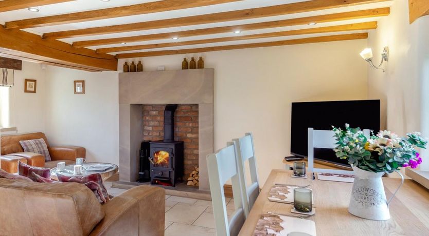 Photo of 2 Bed in Fritchley