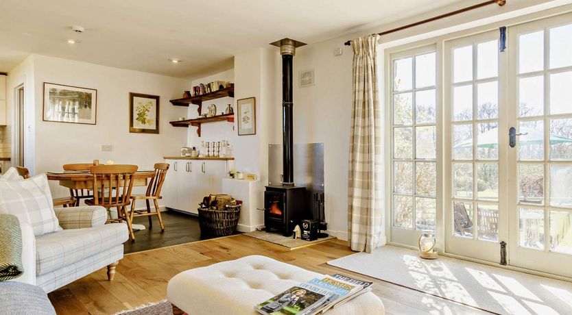 Photo of 1 Bed in Monmouth