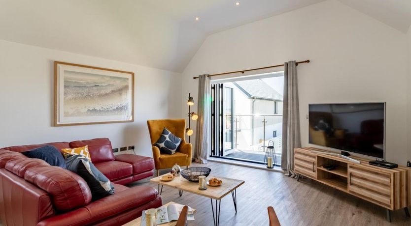 Photo of 4 Bed in Westward Ho