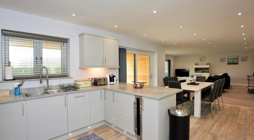 Photo of 4 Bed in Kinnerley