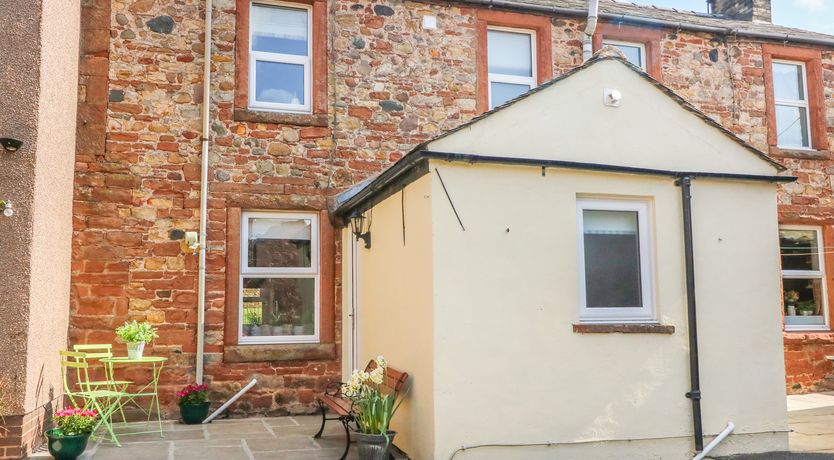 Photo of 2 Station View