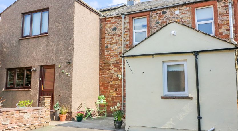 Photo of 2 Station View