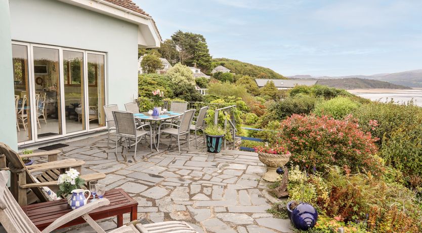 Photo of Bryn Y Mor,  Borth Y Gest