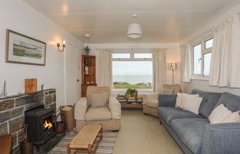 Allt y Mor Holiday Cottage