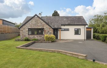 Bronallt Holiday Cottage