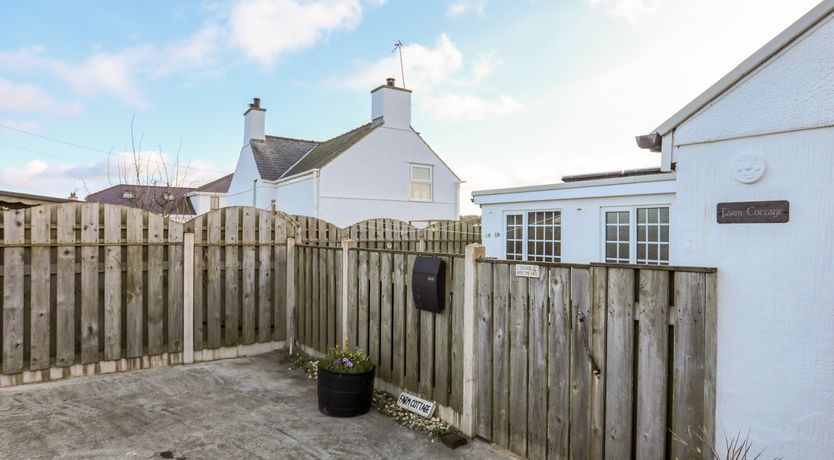 Photo of Farm Cottage