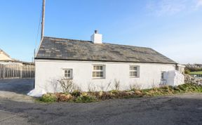 Photo of Farm Cottage