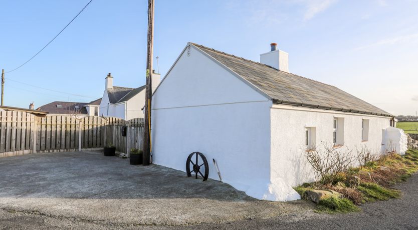 Photo of Farm Cottage
