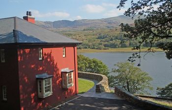 Dinas Noddfa Holiday Cottage