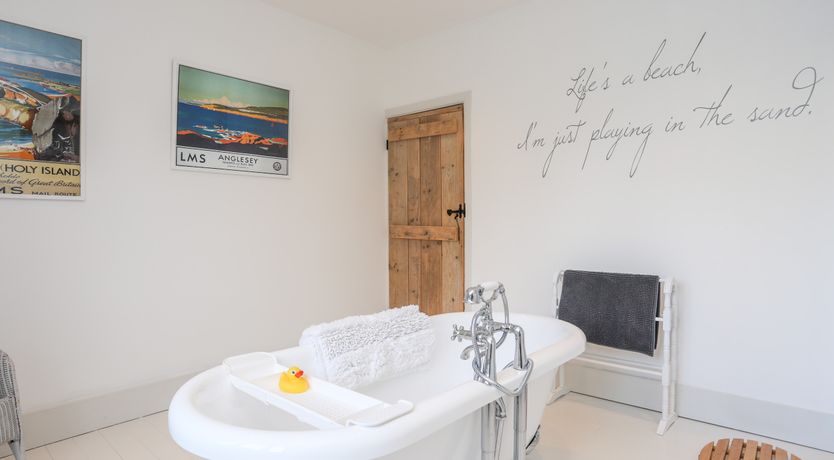 Photo of Hafod, Llangoed