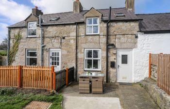 Cae Person Holiday Cottage