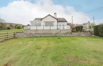 Frondeg Holiday Cottage