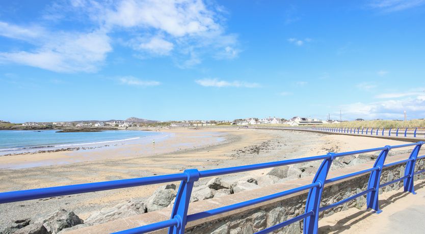 Photo of Tyn Towyn - Ty Glas