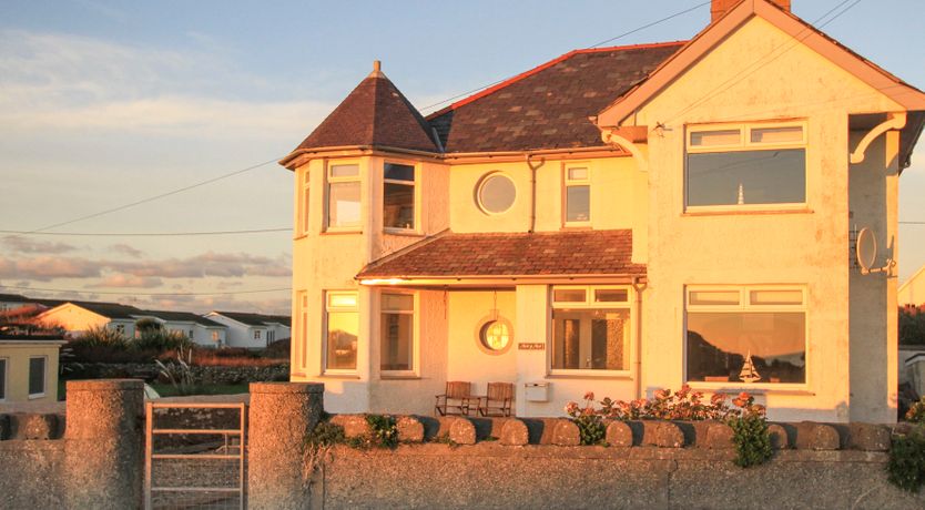 Photo of Min Y Mor Trearddur Bay