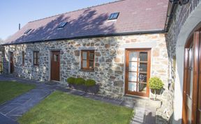 Photo of Hen Stabl Llandwrog