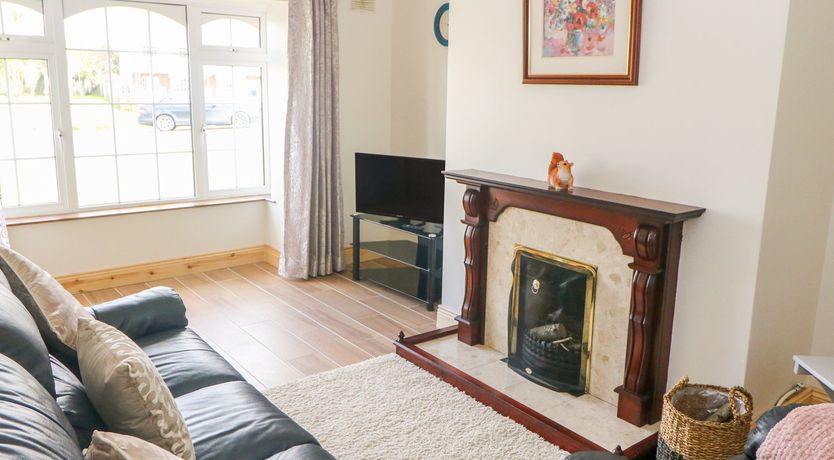 Photo of At Home in Oak Park