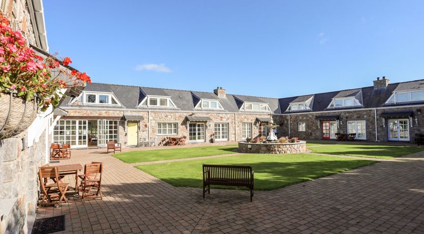 Photo of Tyn Towyn - Ty Melyn