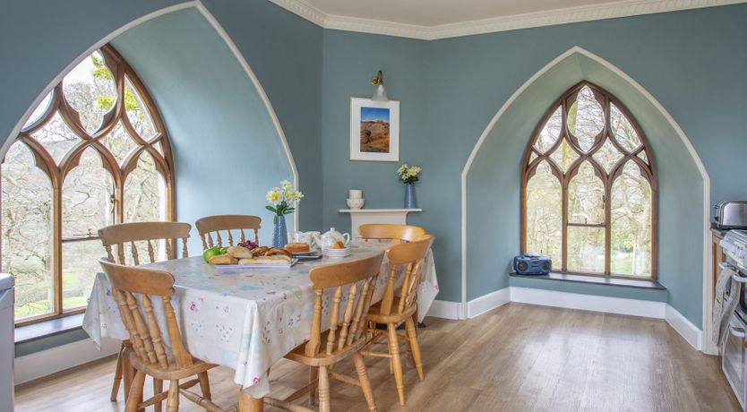 Photo of Brynkir Tower