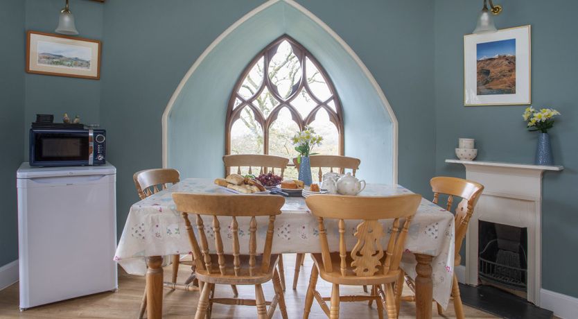 Photo of Brynkir Tower