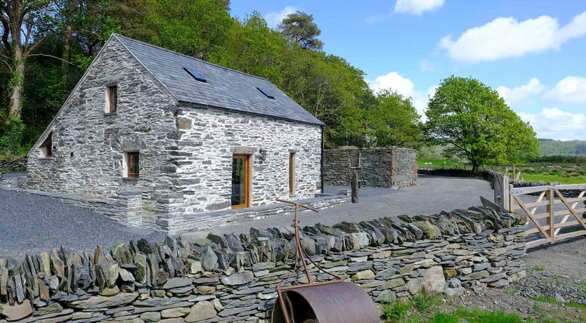 Photo of Tyn Llwyn Cornel