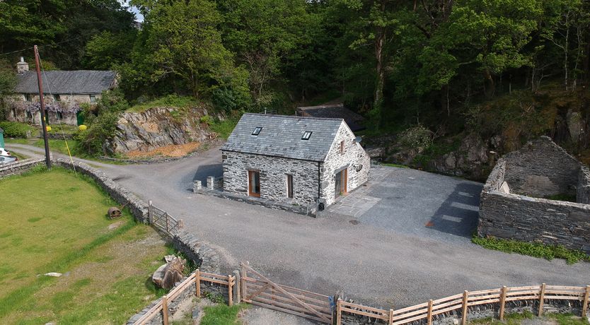 Photo of Tyn Llwyn Cornel