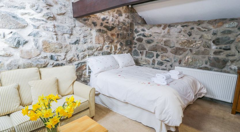 Photo of Waterfall Cottage