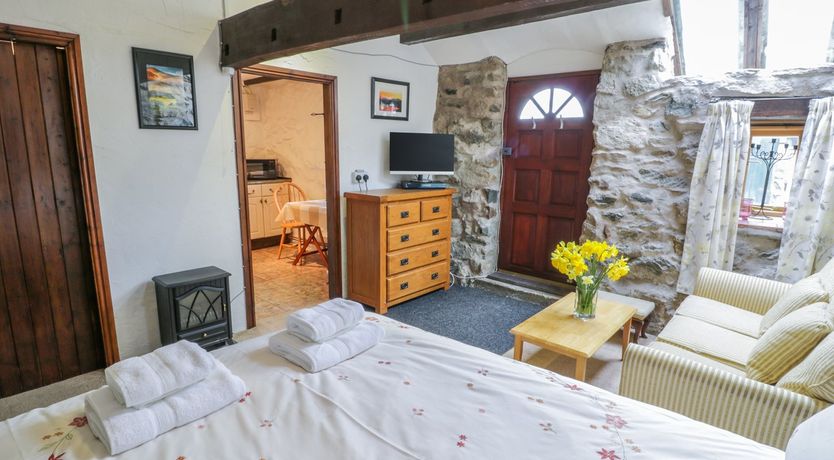 Photo of Waterfall Cottage