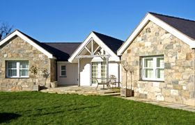 Pen y Bont Bach Holiday Cottage