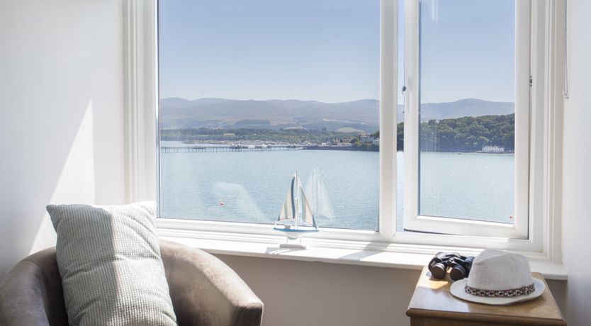 Photo of Glan Dwr Bach