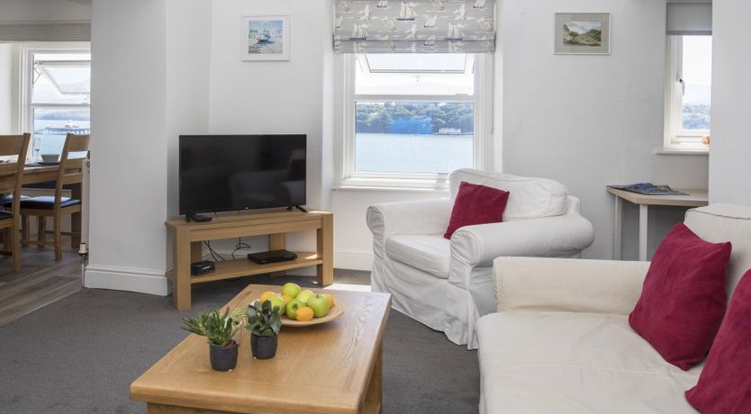 Photo of Glan Dwr Bach