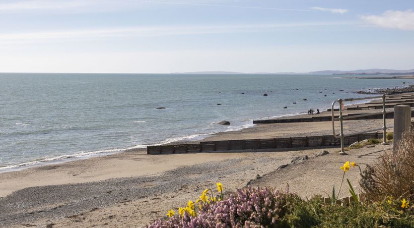 Photo of The Towers - Ardudwy