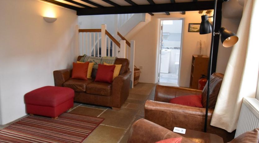 Photo of 2 Bed in West Lulworth