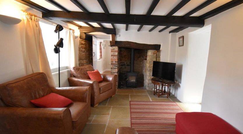 Photo of 2 Bed in West Lulworth