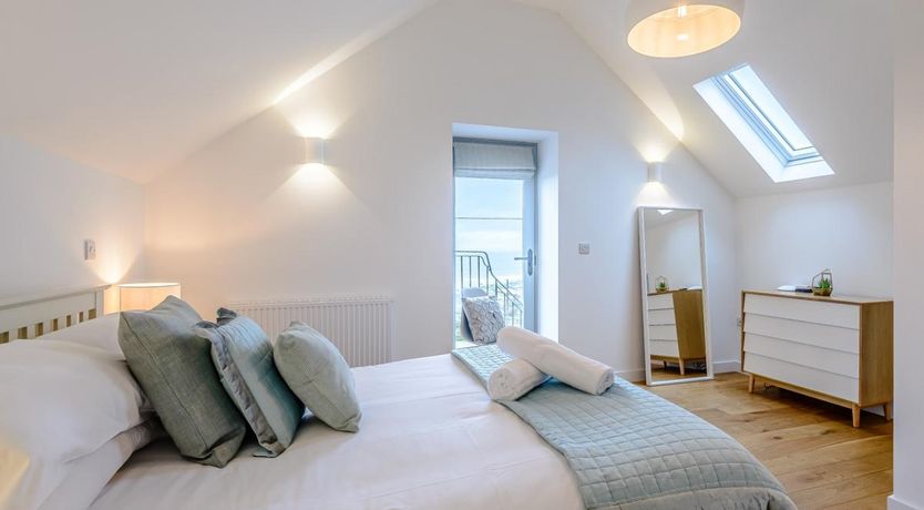 Photo of 2 Bed in Llwyngwril