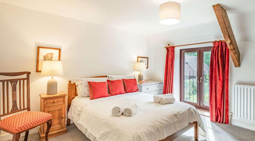Photo of 3 Bed in Dorchester