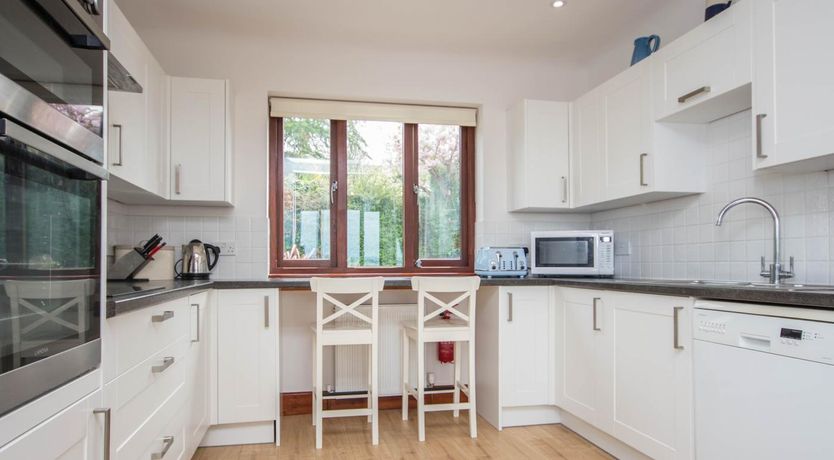 Photo of 4 Bed in Swanage