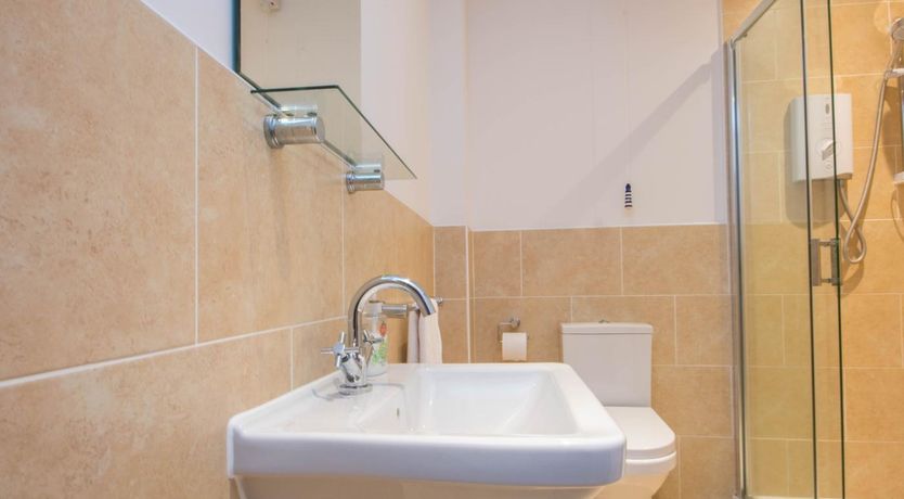 Photo of 4 Bed in Swanage