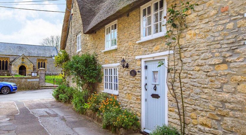 Photo of in Burton Bradstock (DC148)